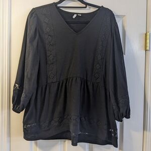 Est. 1946 Black Top With Lace Detailing - Sz XL